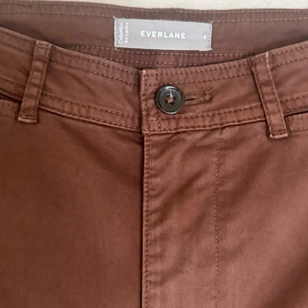 Everlane Tan Khaki Corporate Casual Lightweight Wide Leg Crop Pants women’s Sz 4 - Picture 7 of 16